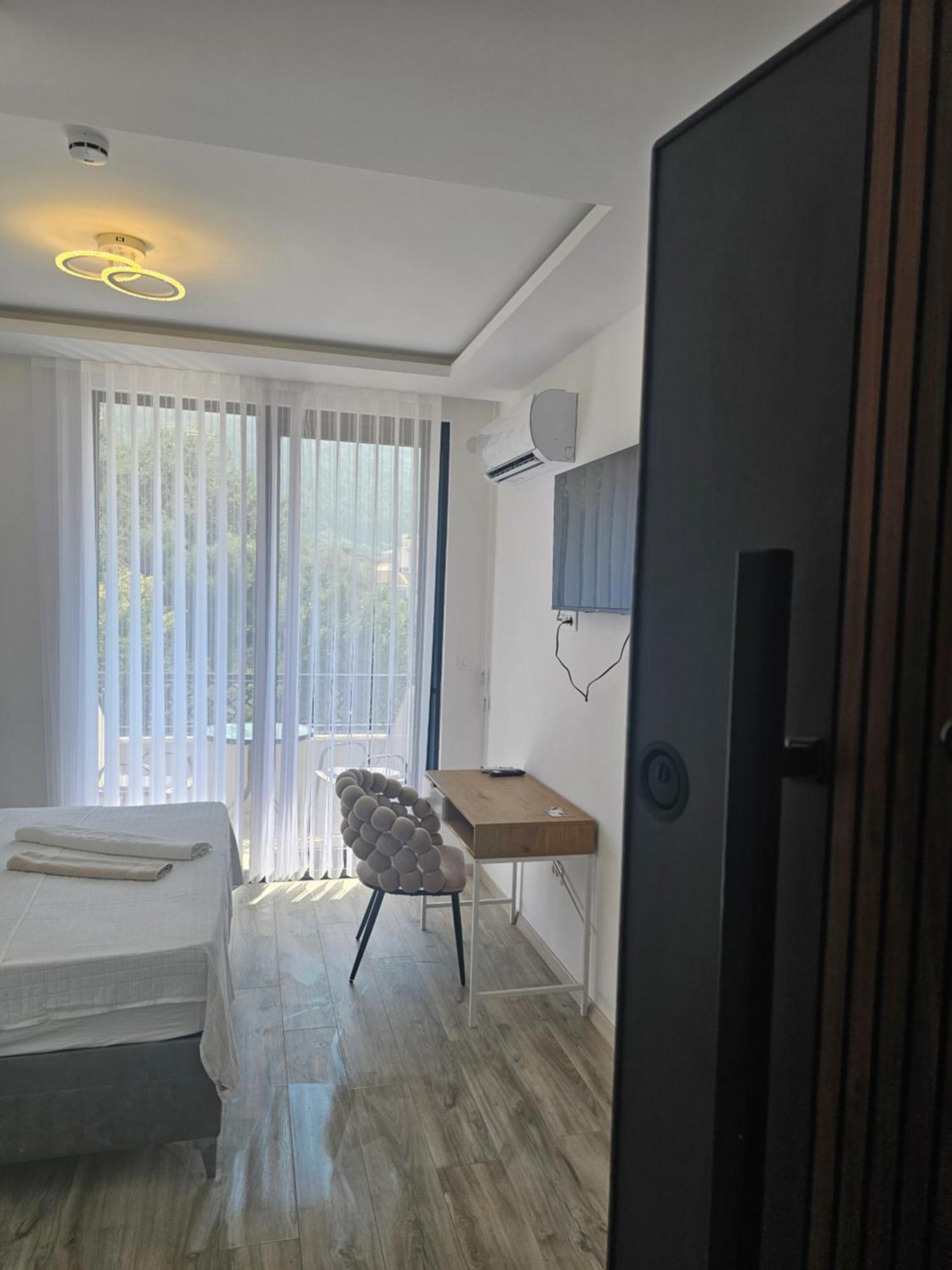 La Vida Apartments Будва Екстериор снимка