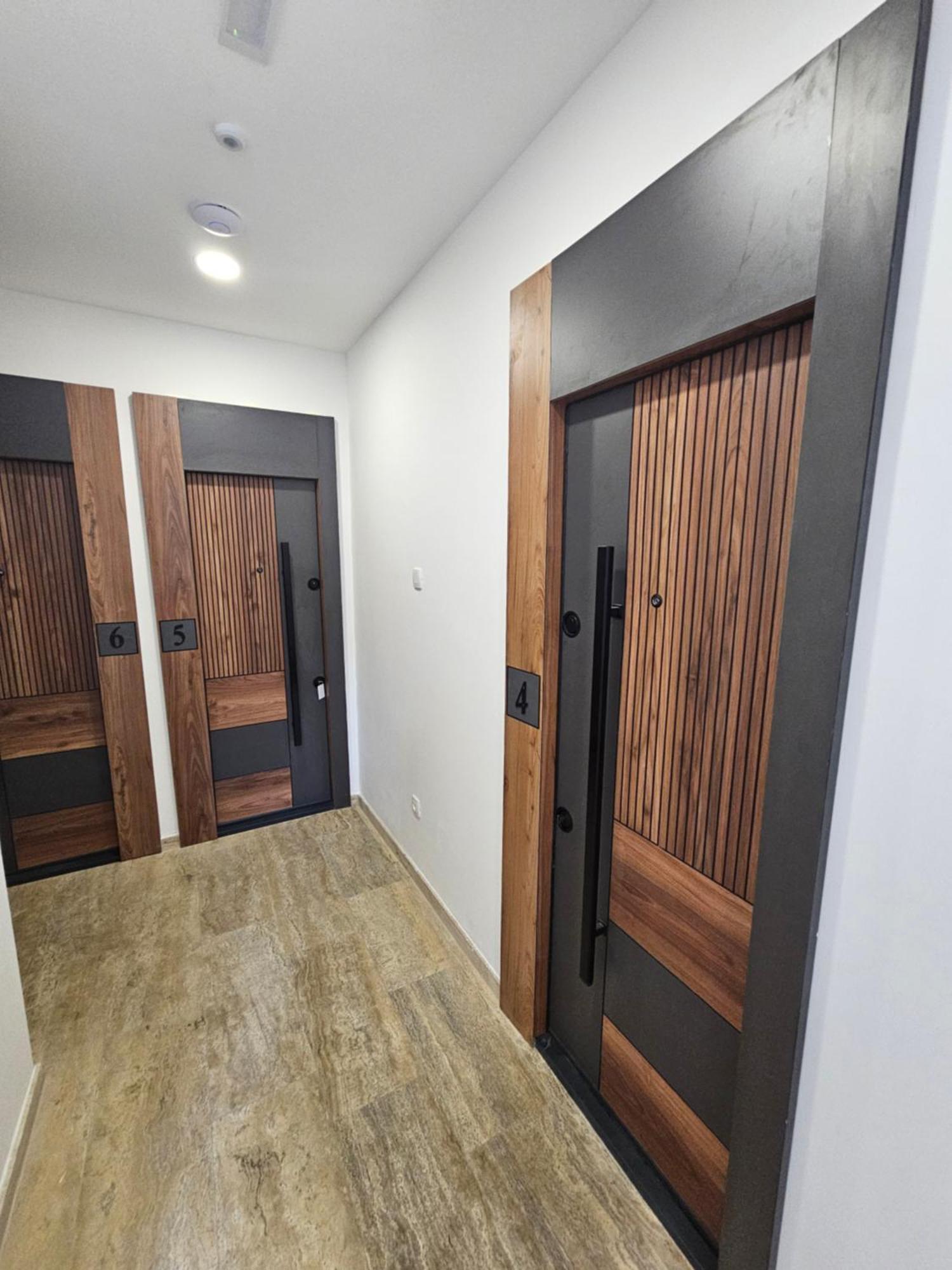 La Vida Apartments Будва Екстериор снимка